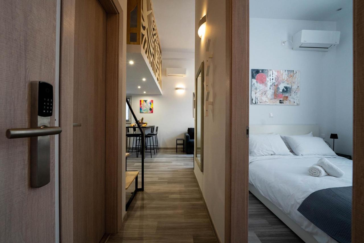 Central Suites Aegina 1 エクステリア 写真