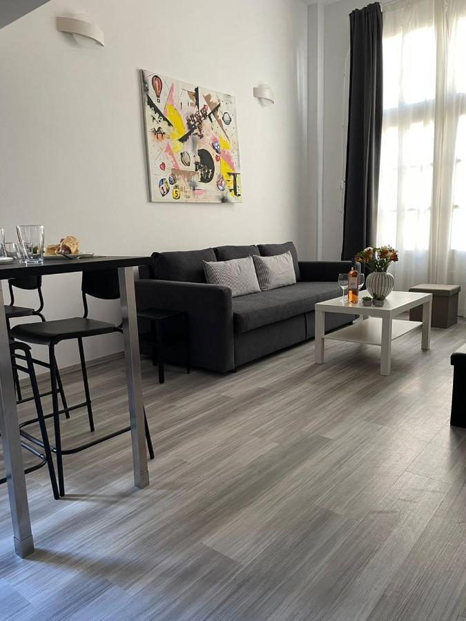 Central Suites Aegina 1 エクステリア 写真