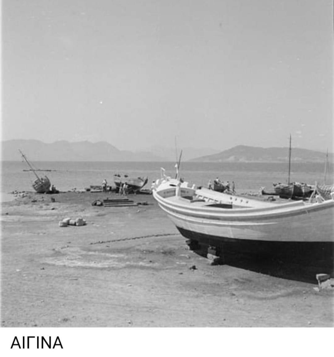 Central Suites Aegina 1 エクステリア 写真